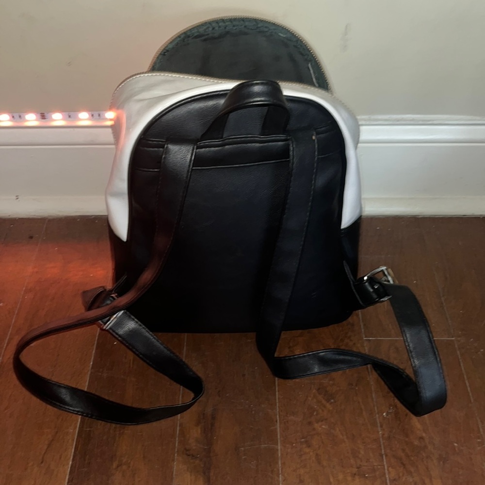 Claire’s White Small Backpack - image 3